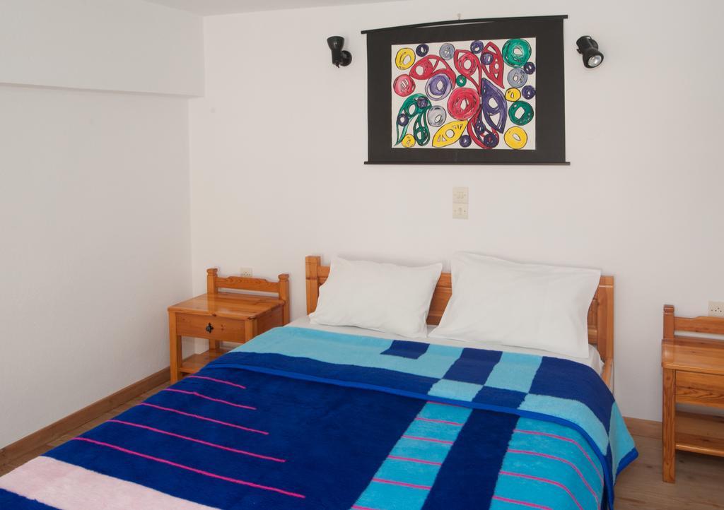 Artemis Studios Ayía Roúmeli Bilik gambar