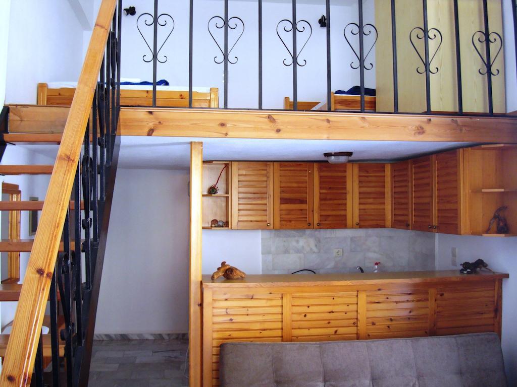 Artemis Studios Ayía Roúmeli Bilik gambar